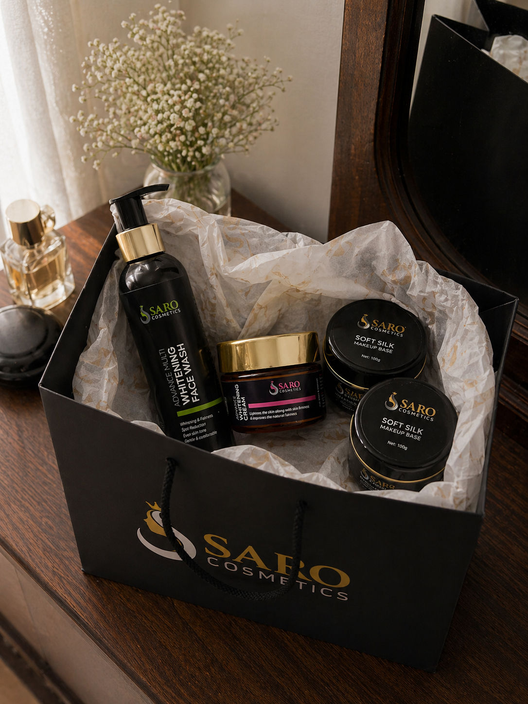 	Saro Cosmetics Premium Beauty Bundle – Facewash, Whitening Cream and 2 Makeup Bases skincare set